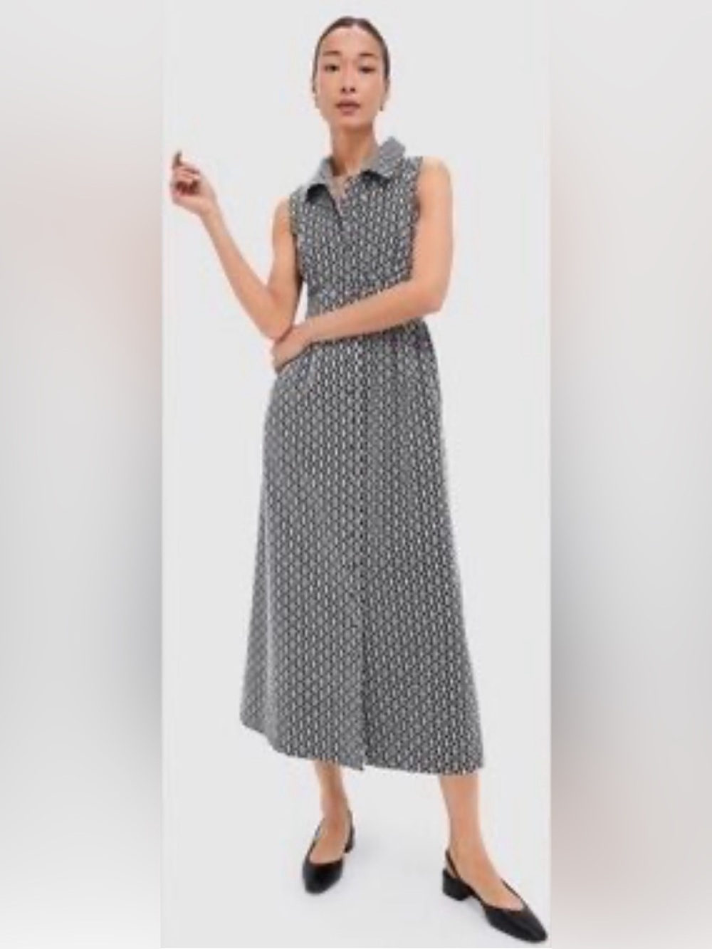 Pomander Place Black & White Embroidered Sleeveless Collared Midi Shirt Dress